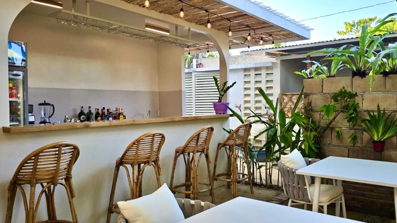 Namal Apartelle - Free Scooter & Gym Access El Nido Exterior photo